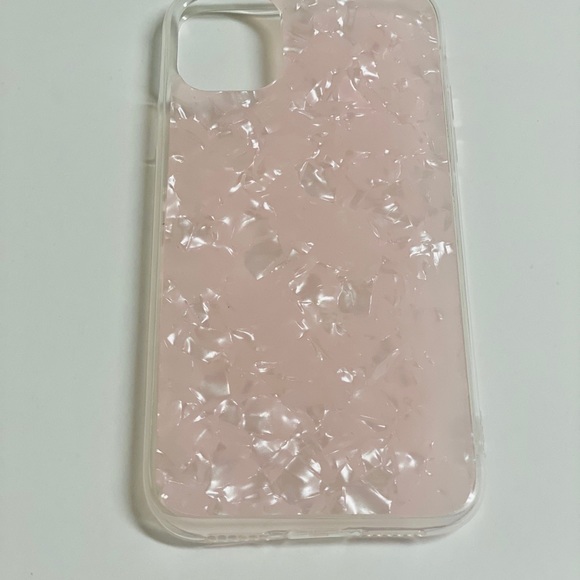🔥3/$25🔥IPhone 11 Pro Max Shimmer Frosted Case - Picture 4 of 4
